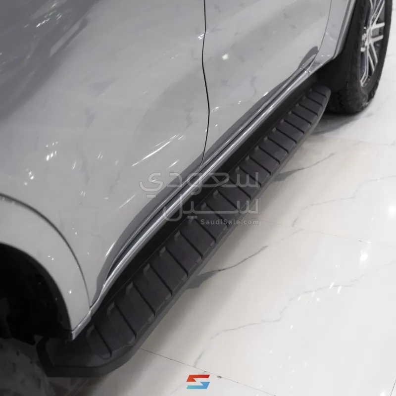 2025 فورد ايفرست