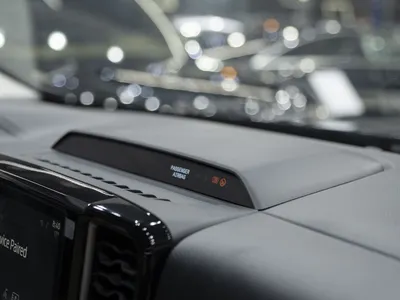 2025 فورد ايفرست