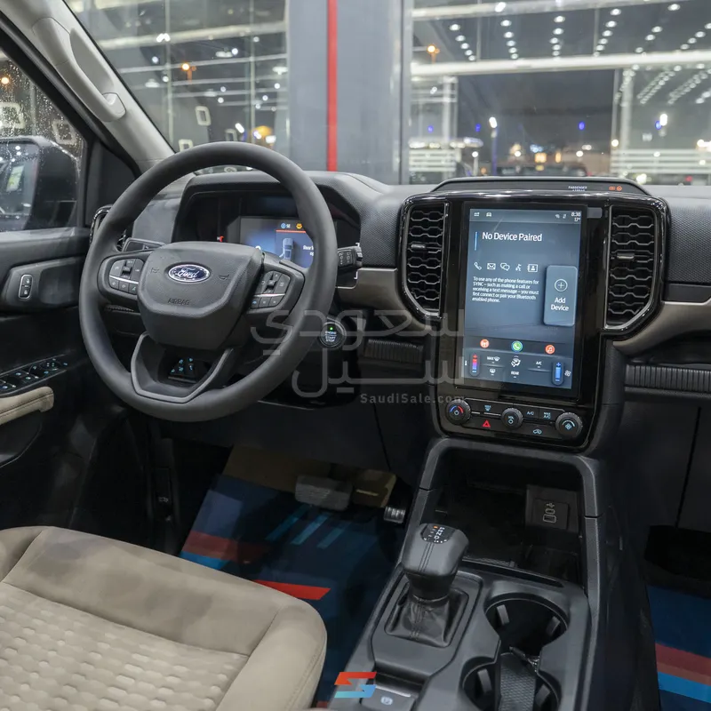 2025 فورد ايفرست