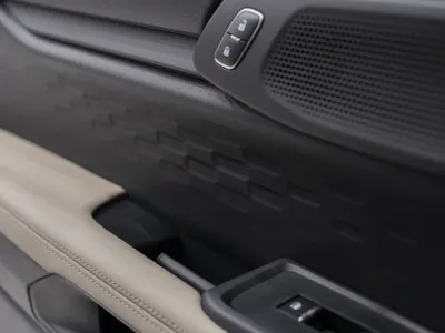 2025 فورد ايفرست