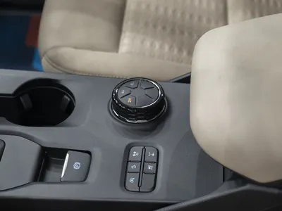 2025 فورد ايفرست