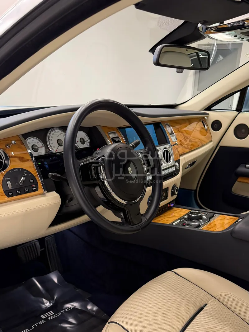 2016 رولز رويس رييث