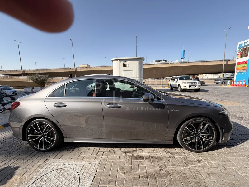 2023 مرسيدس - بنز أي 35 أي إم جي