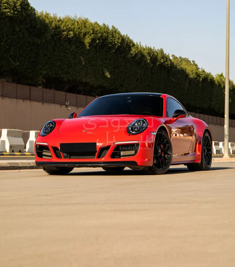 2017 بورش 911 كاريرا جي تي اس