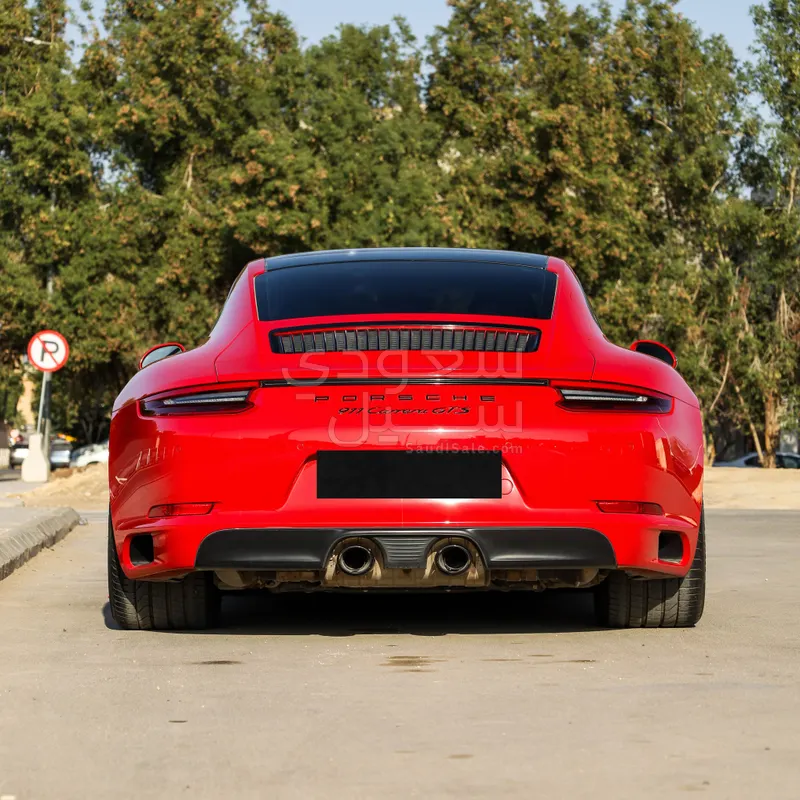 2017 بورش 911 كاريرا جي تي اس