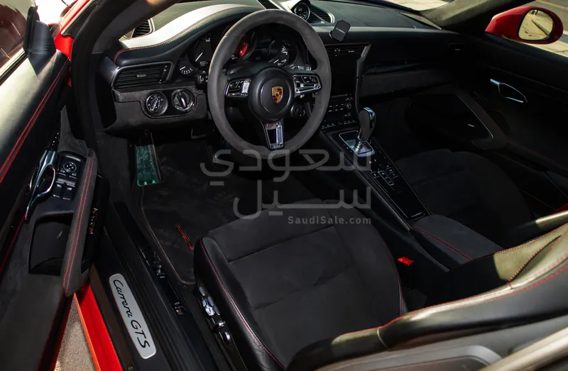 2017 بورش 911 كاريرا جي تي اس