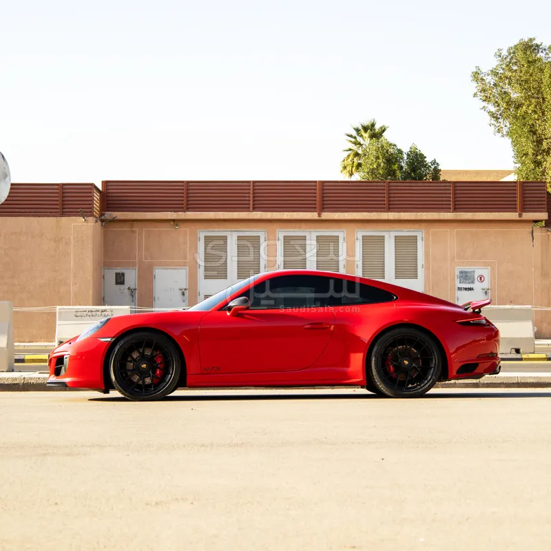 2017 بورش 911 كاريرا جي تي اس