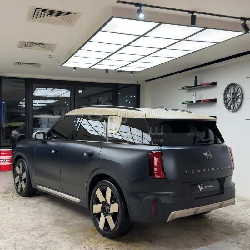 2025 ميني كونتري مان اس