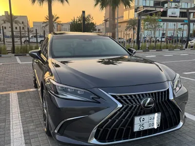 2025 لكزس إي إس 350 دي دي