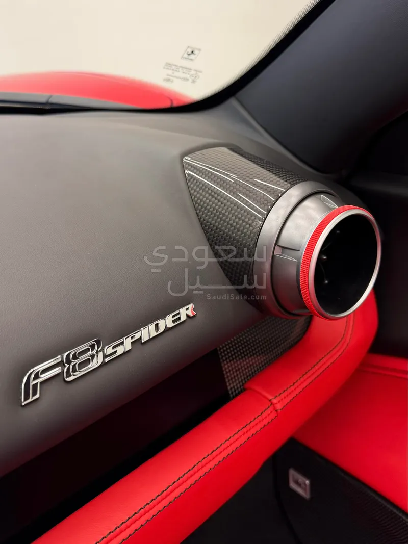 2022 فيراري اف 8 سبايدر