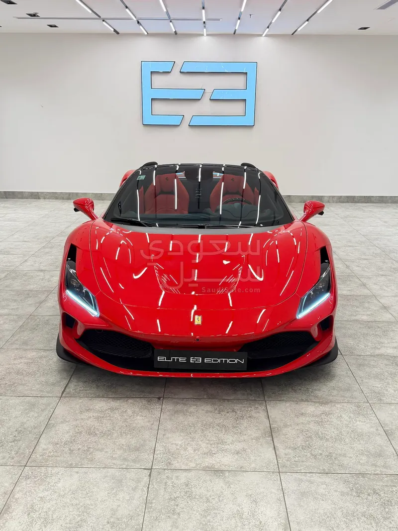 2022 فيراري اف 8 سبايدر