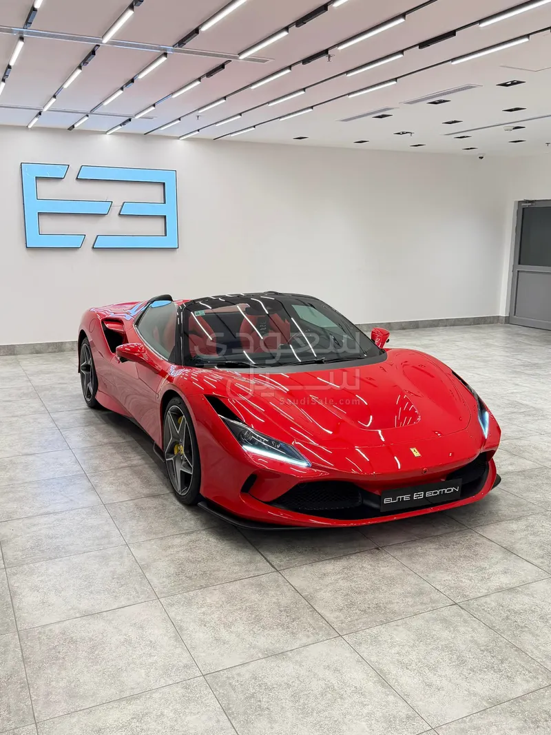 2022 فيراري اف 8 سبايدر