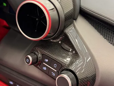 2022 فيراري اف 8 سبايدر