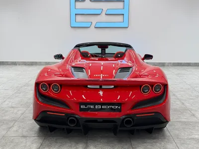 2022 فيراري اف 8 سبايدر