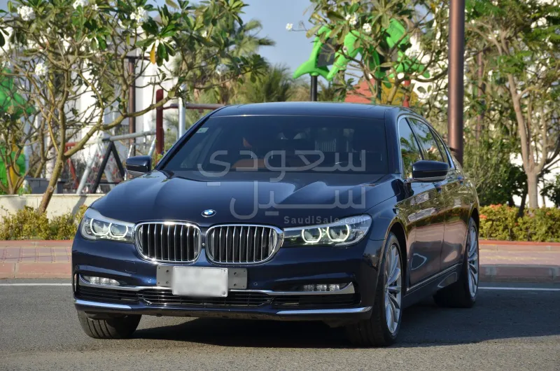 2017 بي ام دبليو الفئة السابعة 730 أي