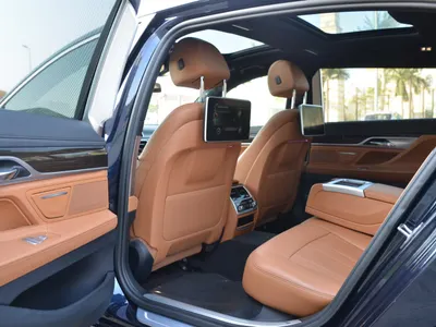 2017 بي ام دبليو الفئة السابعة 730 أي