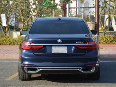 2017 بي ام دبليو الفئة السابعة 730 أي