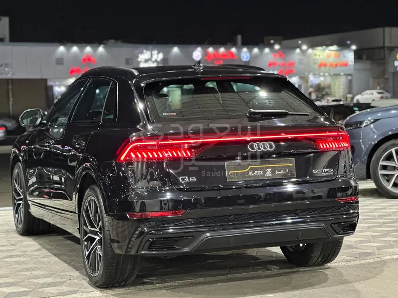 2020 اودي كيو 8 اس لاين