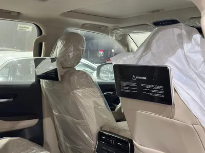 2025 تويوتا لاند كروزر جي اكس ار