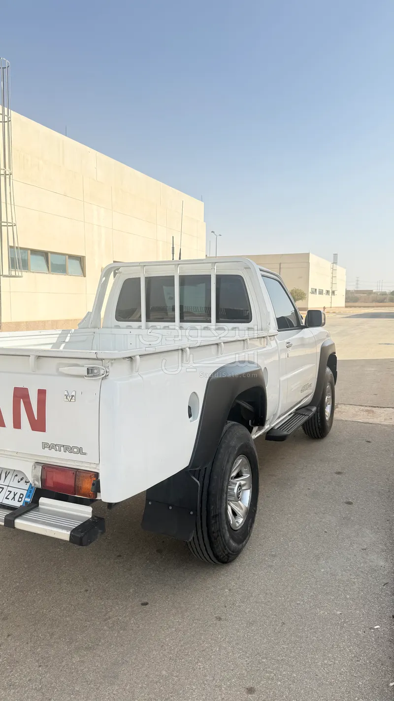 2016 نيسان باترول حوض