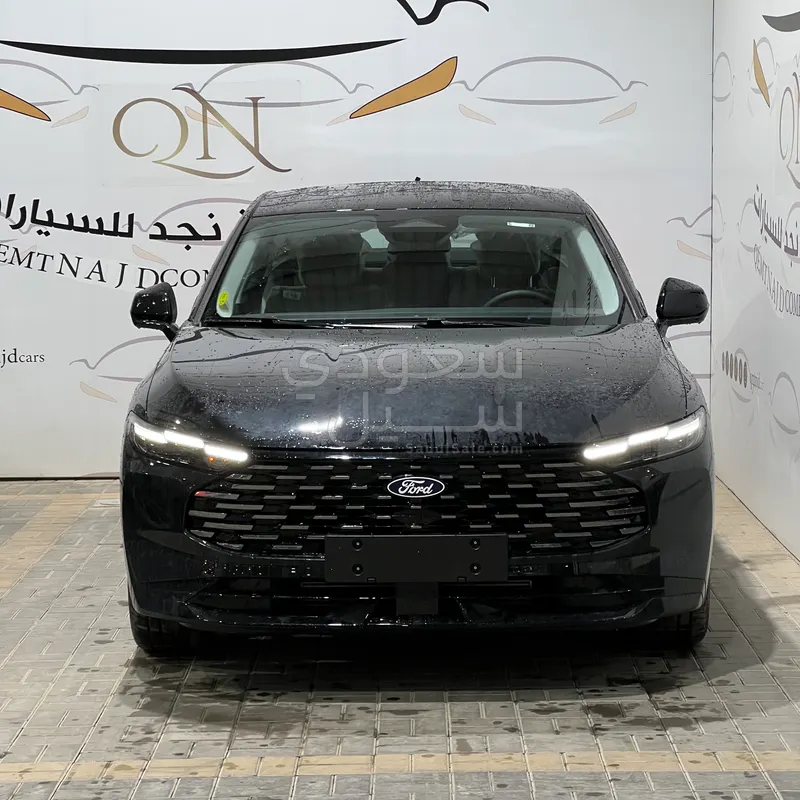 2026 فورد توروس ترند