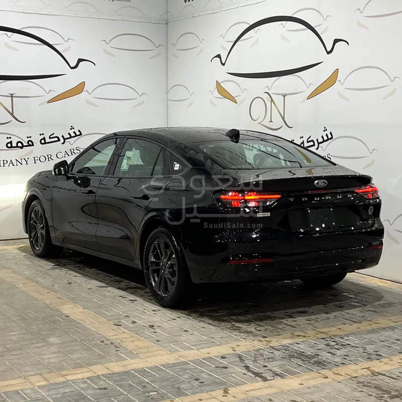 2026 فورد توروس ترند