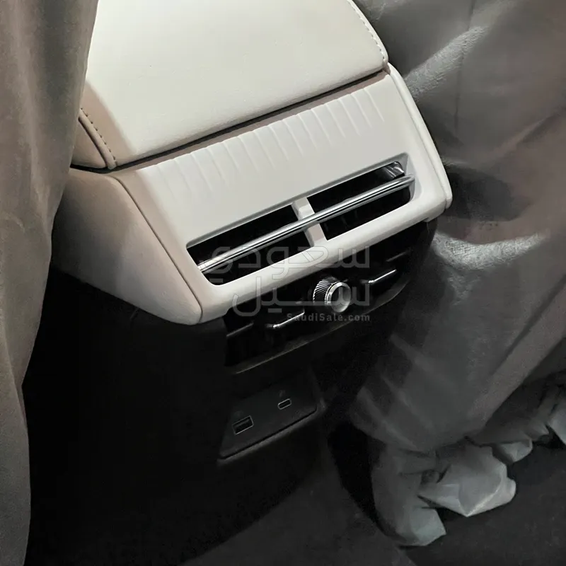 2026 فورد توروس امبيانتي