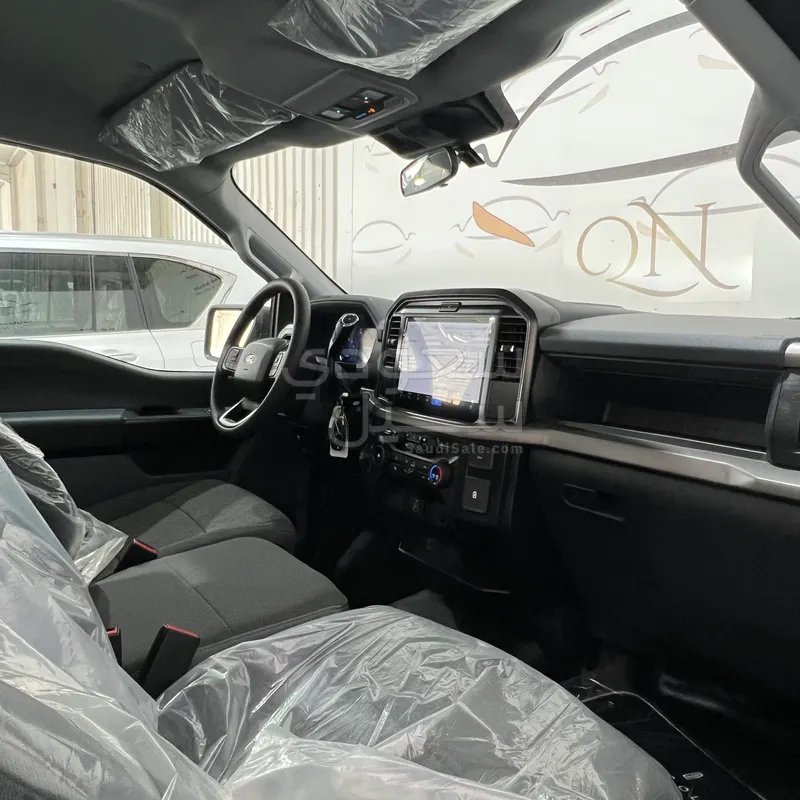 2025 فورد اف 150