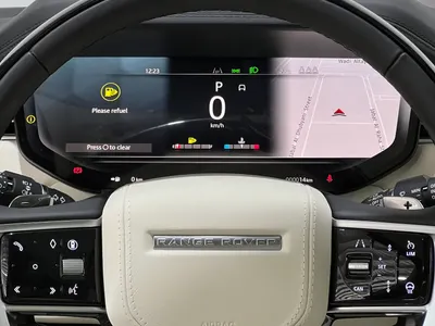 2026 لاند روفر رينج روفر اتش اس اي