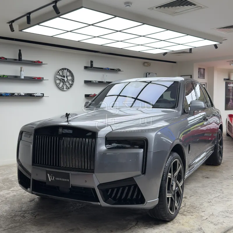 2020 رولز رويس كولينان سلفر بادج