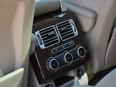 2017 لاند روفر رينج روفر فوج اتش اس اي