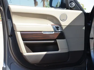 2017 لاند روفر رينج روفر فوج اتش اس اي