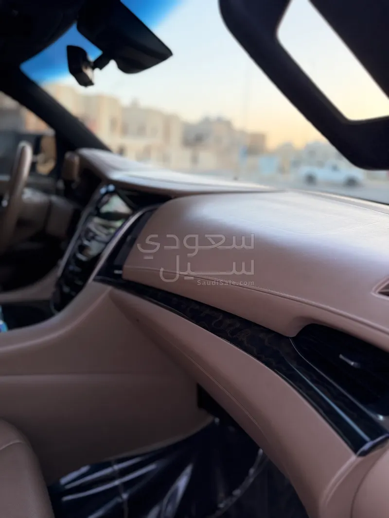 2019 كاديلاك اسكاليد بريميوم