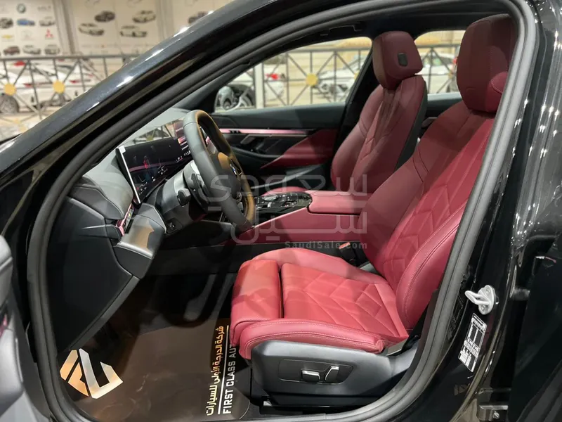 2026 بي ام دبليو الفئة الخامسة 520 أي