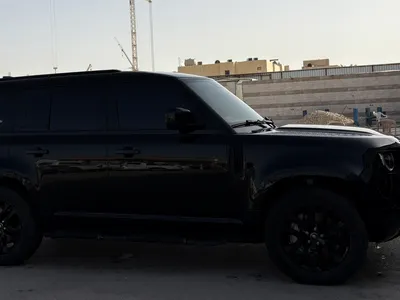 2024 لاند روفر ديفيندر اتش اس اي