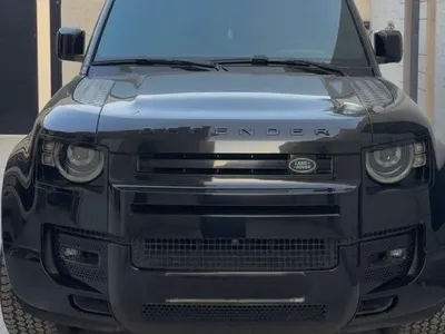 2024 لاند روفر ديفيندر اتش اس اي