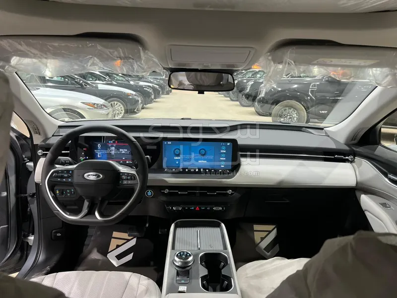 2026 فورد توروس ترند