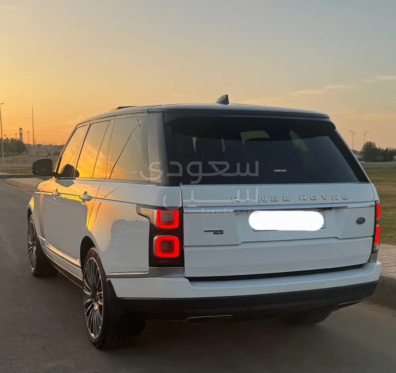 2020 لاند روفر رينج روفر اوتوبيوغرافي
