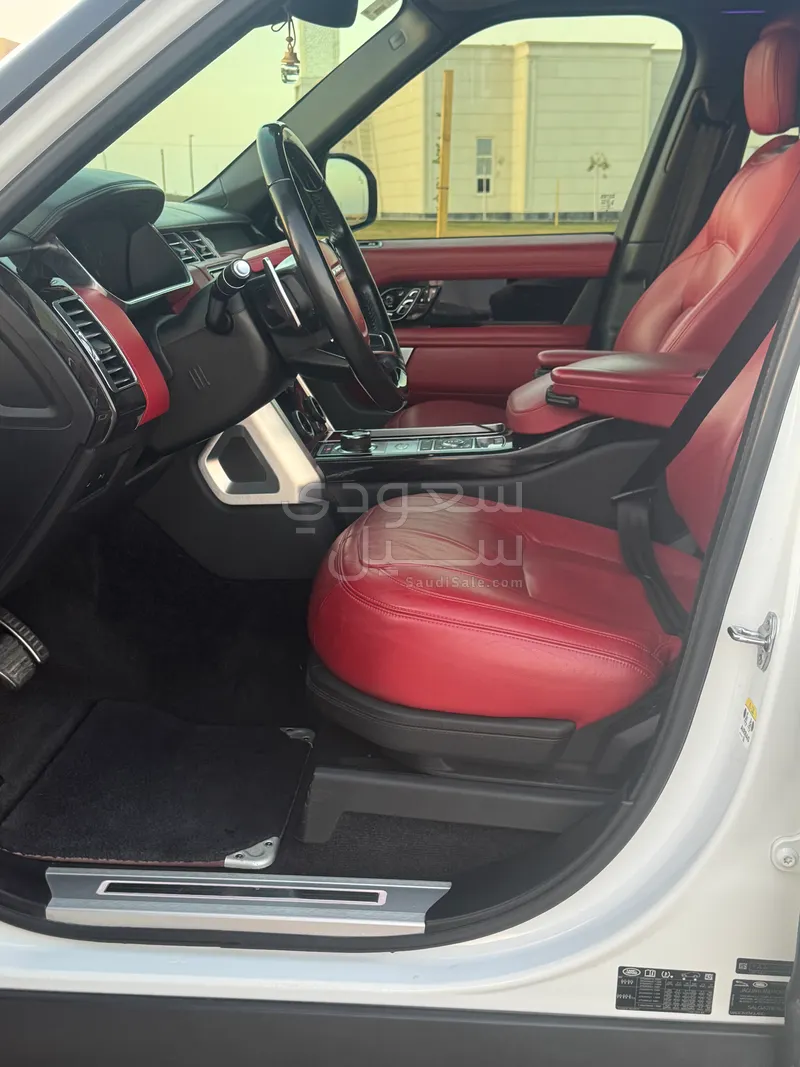 2020 لاند روفر رينج روفر اوتوبيوغرافي