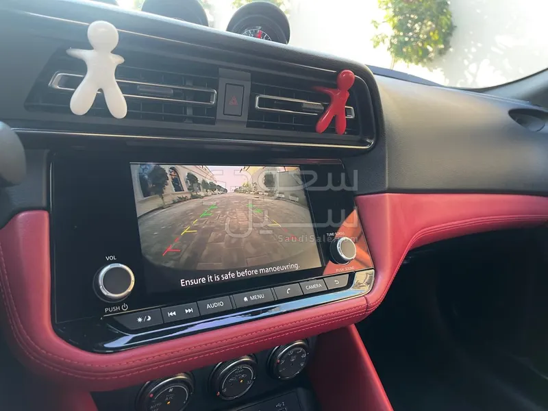 2023 نيسان زد 400