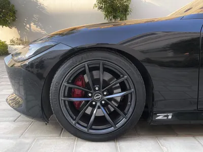 2023 نيسان زد 400