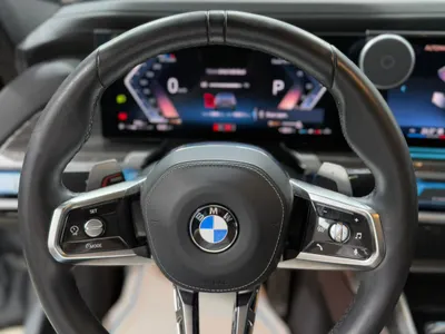 2024 بي ام دبليو الفئة السابعة 735أي