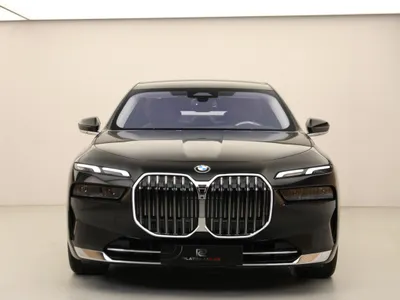 2026 بي ام دبليو الفئة السابعة 735أي