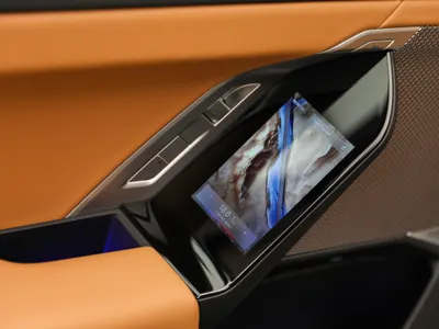 2026 بي ام دبليو الفئة السابعة 735أي