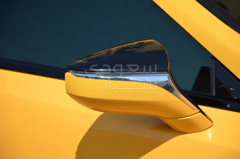 2017 لكزس إل سي 500