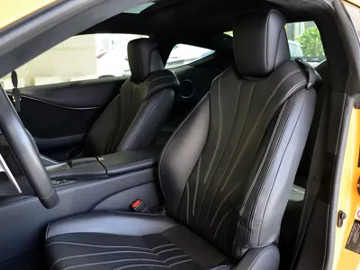 2017 لكزس إل سي 500