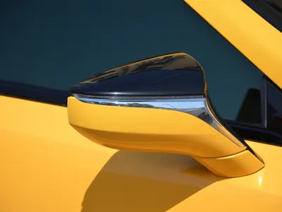 2017 لكزس إل سي 500