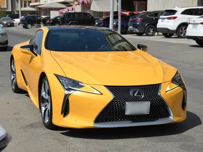 2017 لكزس إل سي 500