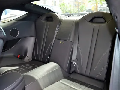 2017 لكزس إل سي 500