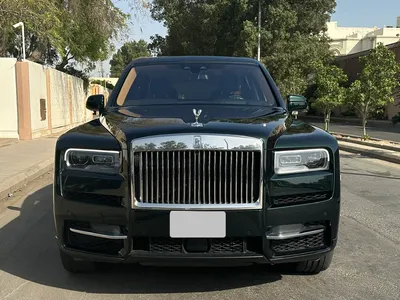 2023 رولز رويس كولينان سلفر بادج